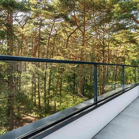 Διαμέρισμα Forest & Waves - Luxury Seaside Retreat With Pool, 90m To The & Pro Workstations *