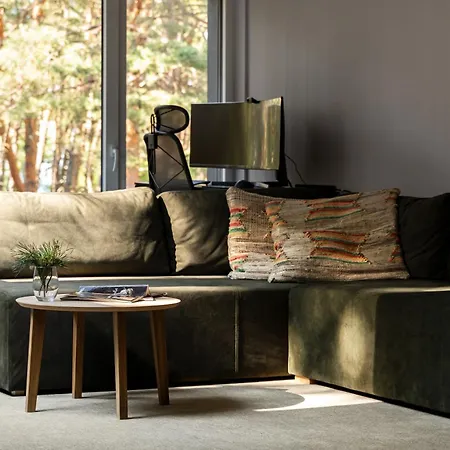 Forest & Waves - Luxury Seaside Retreat With Pool, 90m To The & Pro Workstations Διαμέρισμα Łukęcin