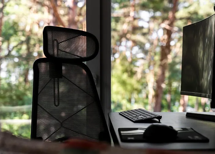 Forest & Waves - Luxury Seaside Retreat With Pool, 90m To The & Pro Workstations Łukęcin