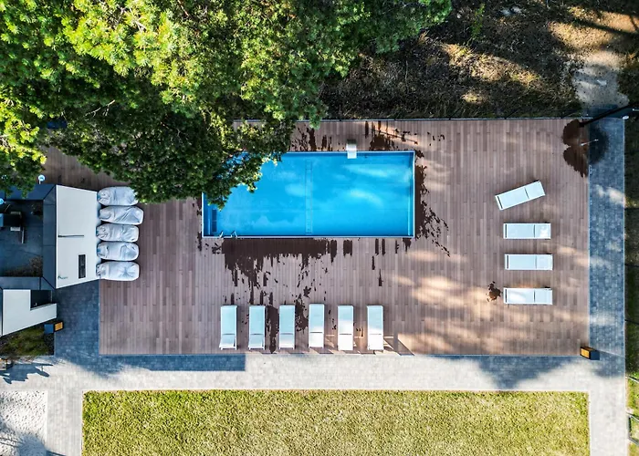 Forest & Waves - Luxury Seaside Retreat With Pool, 90m To The & Pro Workstations * Łukęcin